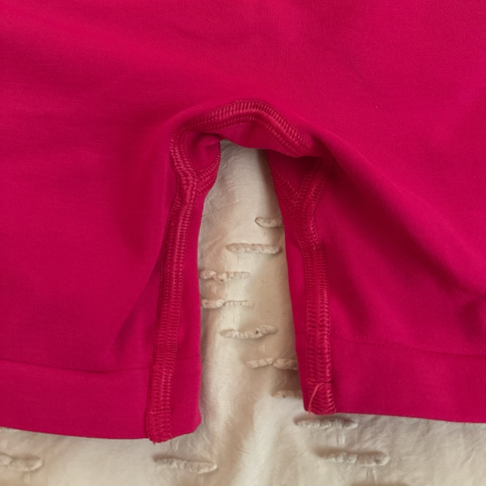 LAST CHANCE Alphalete Ampily Shorts - Picture 5 of 5